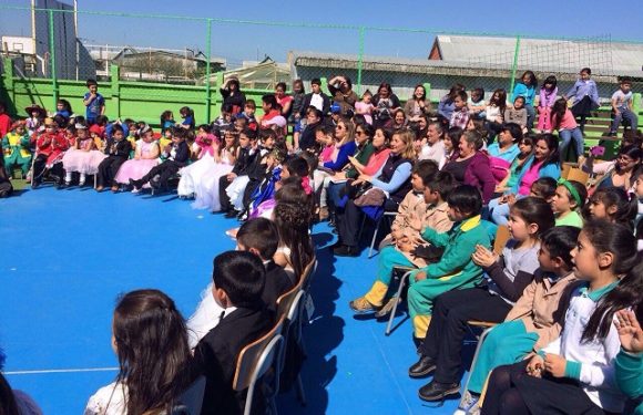 ANIVERSARIO COLEGIO LICAN RAY 2017