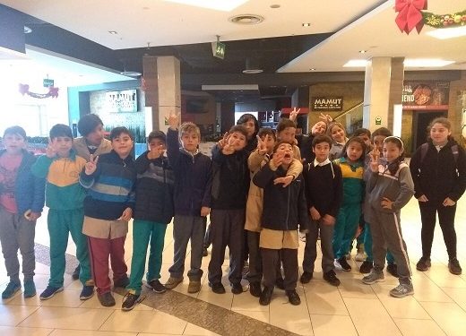 VISITA PEDAGOGICA AL CINE CUARTO BASICO 2017