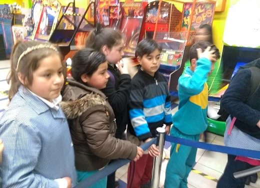 VISITA PEDAGOGICA AL CINE CUARTO BASICO 2017
