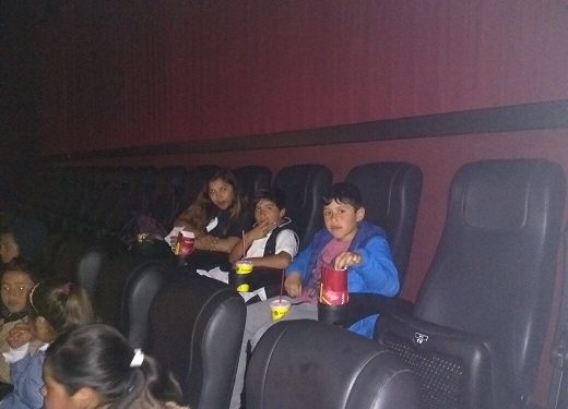 VISITA PEDAGOGICA AL CINE CUARTO BASICO 2017