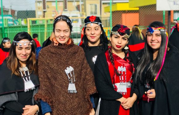 “WETRIPANTU; AÑO NUEVO MAPUCHE; FIESTA COSTUMBRISTA DEL COLEGIO LICANRAY, JUEGOS, DANZA Y GASTRONOMIA