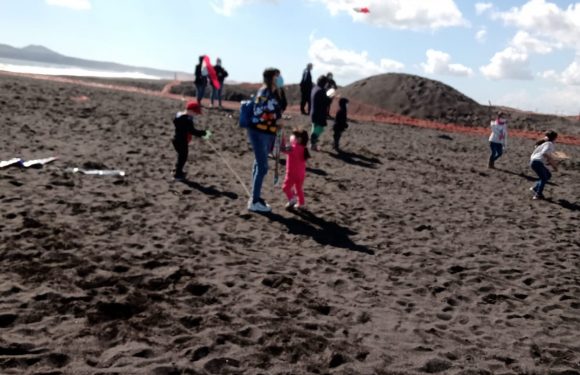 Actividad Dieciochera: “Elevemos Volantines”