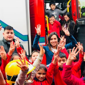 DÍA DEL BOMBERO ; SALUDOS ESPECIALES A LOS ” CHICOS BUENOS”