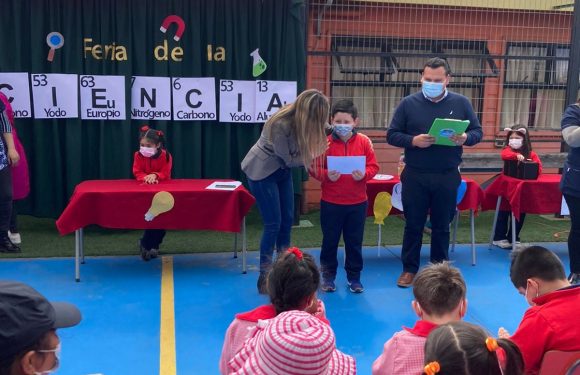 FERIA CIENTÍFICA JORNADA DE LA TARDE