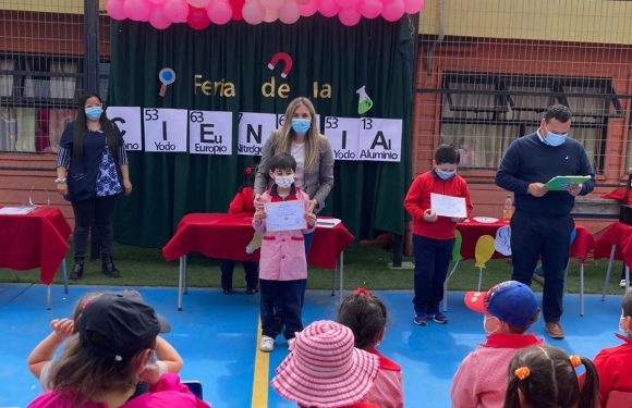 FERIA CIENTÍFICA JORNADA DE LA TARDE