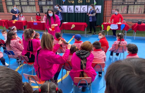 FERIA CIENTÍFICA JORNADA DE LA TARDE