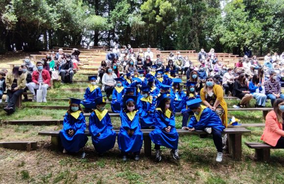 Ceremonia de egreso de Kinder regular y Cuarto año básico 2021