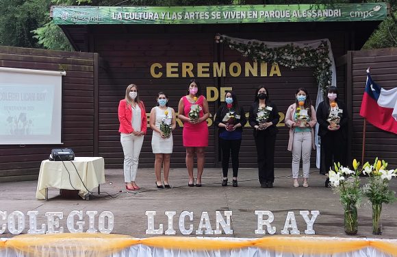Ceremonia de egreso de Kinder regular y Cuarto año básico 2021