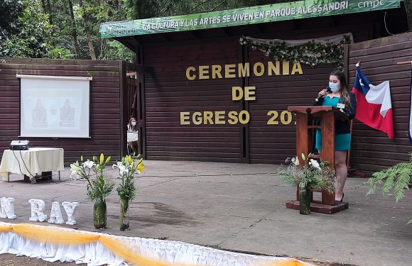 Ceremonia de egreso de Kinder regular y Cuarto año básico 2021
