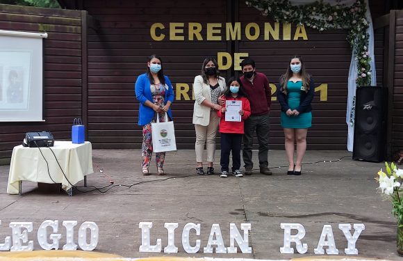 Ceremonia de egreso de Kinder regular y Cuarto año básico 2021