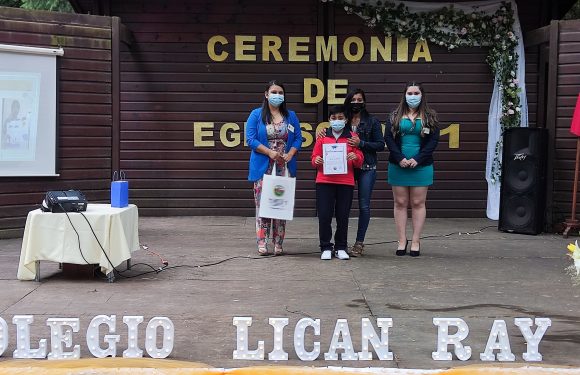 Ceremonia de egreso de Kinder regular y Cuarto año básico 2021