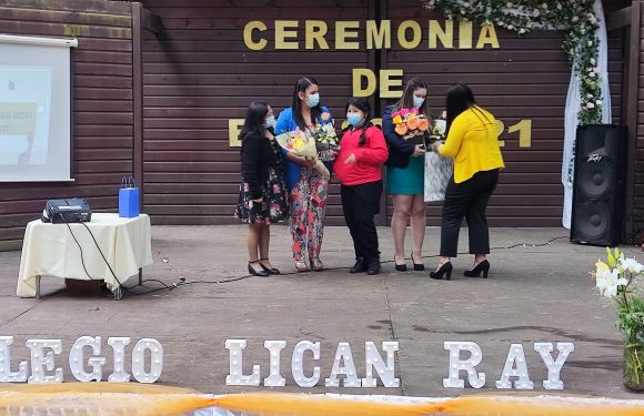 Ceremonia de egreso de Kinder regular y Cuarto año básico 2021