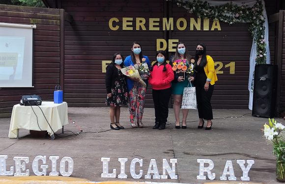 Ceremonia de egreso de Kinder regular y Cuarto año básico 2021