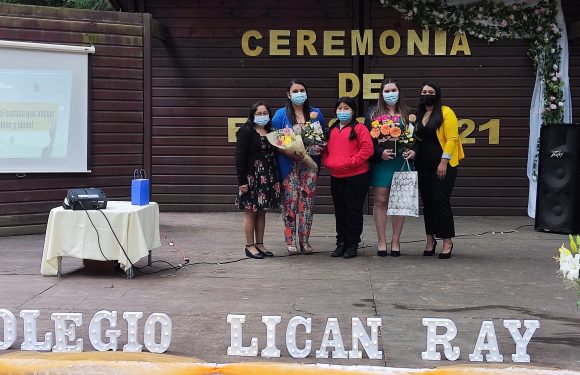 Ceremonia de egreso de Kinder regular y Cuarto año básico 2021