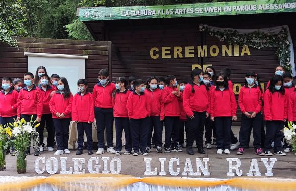 Ceremonia de egreso de Kinder regular y Cuarto año básico 2021